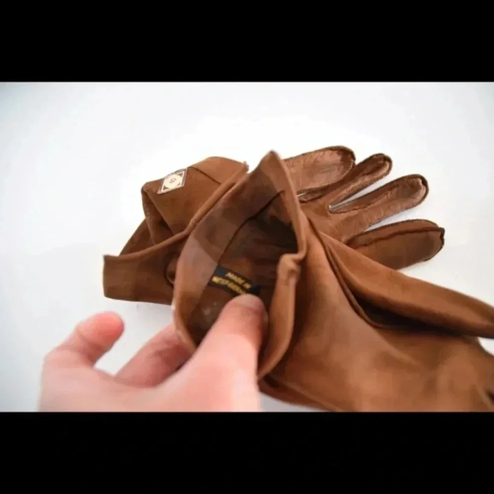 Vintage suede gloves